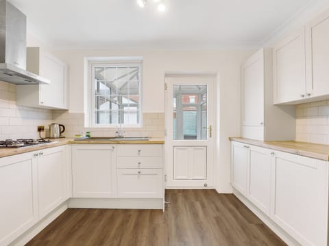 Sand Dancer Hideaway, Newcastle Upon Tyne