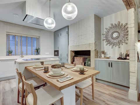 Eddies House, Morpeth