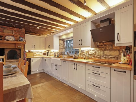 Hoots Cottage, Whittingham