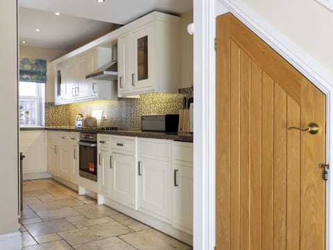 Kitchen | Tommy&rsquo;s Cottage, Keswick