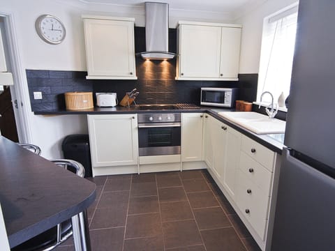 Ty Ffynnon kitchen | Ty Ffynnon, Nr. Aberaeron