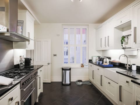 Kitchen | Westhaven Five, Aberdyfi