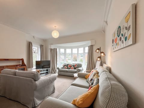 Living area | Seawinds 2A - Seawinds Retreats, Colwyn Bay