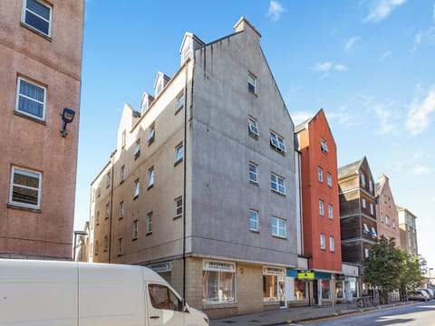 Exterior | Inverness Highland Apartment, Inverness