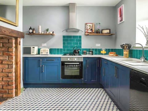 Kitchen area | Glan Yr Afon, Llandundo Junction