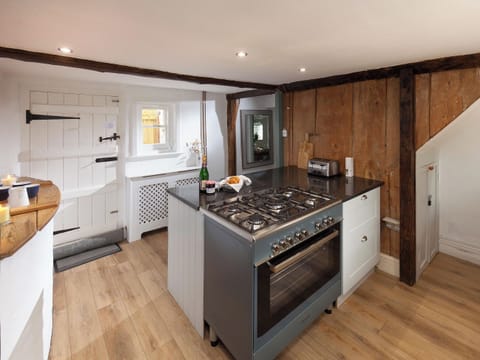 Kitchen | Hurst Cottage, Sturminster Newton