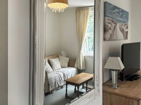 Living area | Driftwood - Seashore Apartments, Paignton