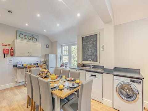 Dining Area | Pencartref, Aberdyfi