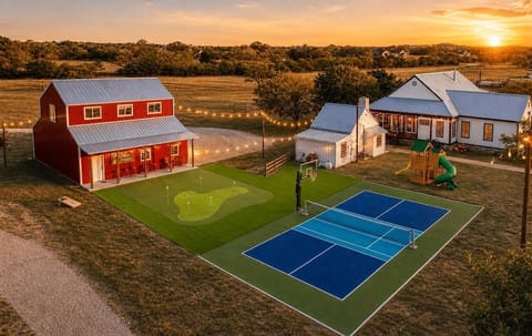 Sport court