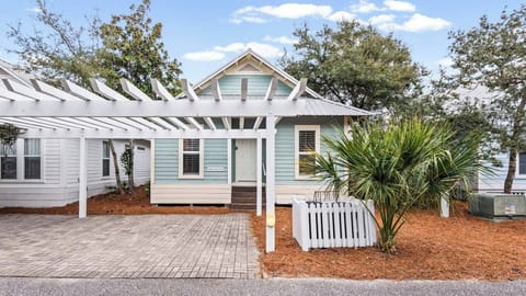 Happy Ours Too at Camp Creek