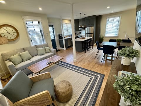 Kitchen, Dining and Seating Area w/ Pullout Sofa Bed