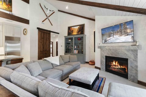 Fireplace, Indoors, Home Decor, Furniture, Table