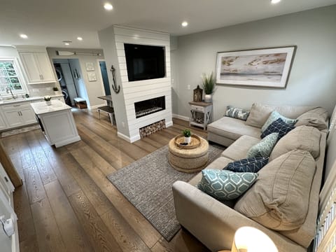 Front Door Entrance to Living Room