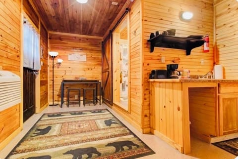 Turning Leaf with Pub Table and Chairs