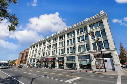 Historic Hudson Bay Building