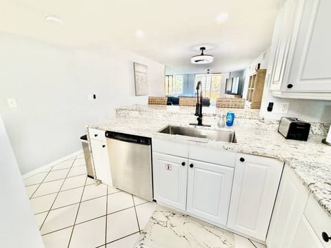 Fully equipped kitchen for long-term comfort and everyday cooking