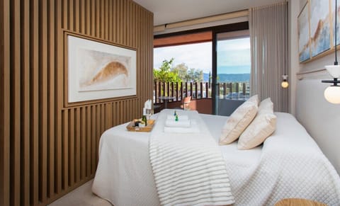 Discover Le Petit Palace, an architectural sanctuary of unhurried indulgence. Reclaim your time in this curated estate featuring a private terrace, bespoke interiors, and a stunning infinity pool. Experience the pinnacle of Tru Travel luxury.