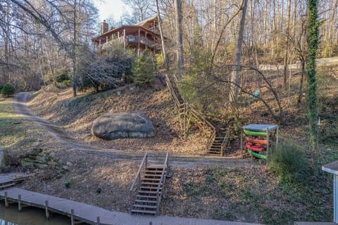 View from the dock/water looking up to the cabin. Walkway to lake