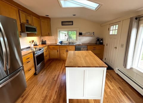 all new kitchen. terrifis storage