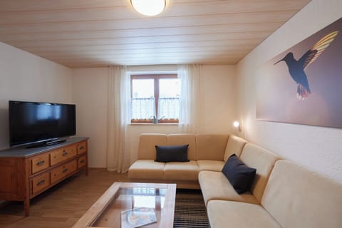 Vacation apartment Romana with 3 bedrooms in the vacation home Bayerisch Gmain Apartment in Bad Reichenhall