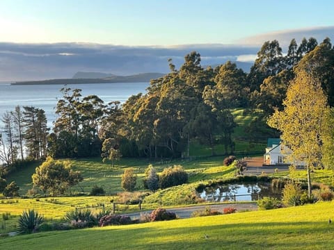 The Cottage at Flowerpot at Sunrise 