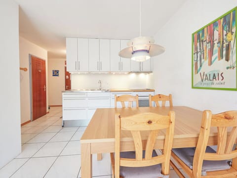 Furniture, Flooring, Interior Design, Floor, Wood, Ceiling, Table, Wood Flooring, Room, Kitchen & Dining Room Table