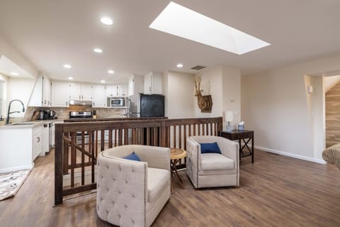 Plenty of seating and a spacious open layout, perfect for groups