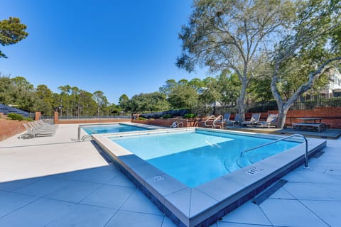 Santa Rosa Beach Vacation Rental | 4BR | 3.5BA | 2,100 Sq Ft | 2 Steps Required