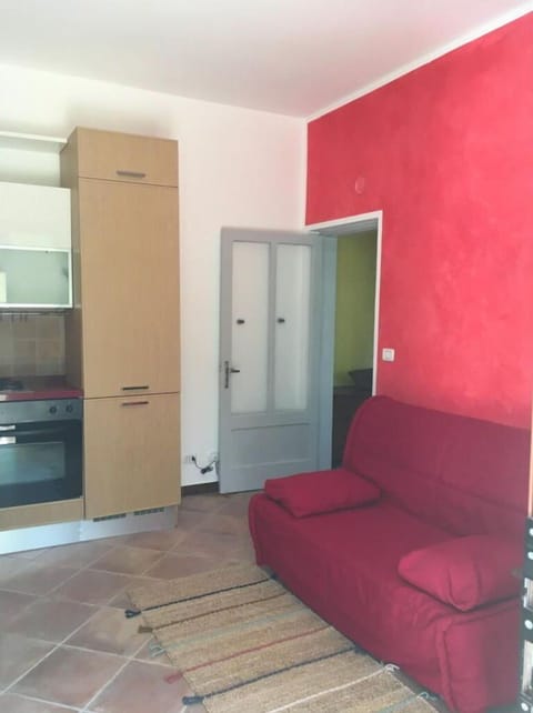 Autumn, Kitchen, Spring, Summer