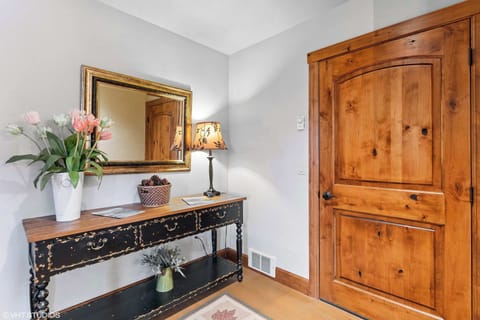 Unit Entry