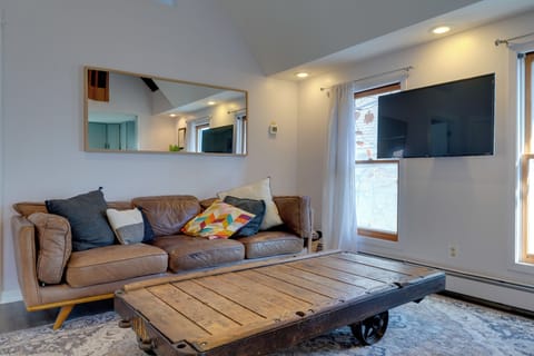 Minneapolis Vacation Rental | 1BR | 1BA | 600 Sq Ft