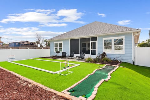 Beach House - Tropic Like It's Hot