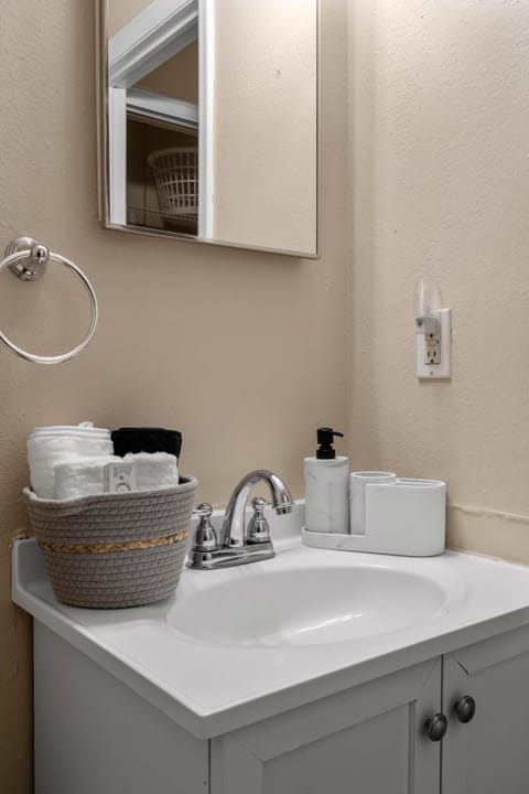 Image picker 1A2DF609 B8FA 429D B804 5E32330D5C7B 11212 00000251D4C48C43