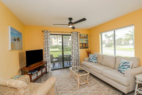 St. Augustine Beach Rentals Living Room