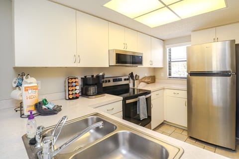 St. Augustine Beach Rentals Kitchen