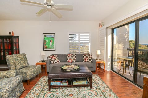 St. Augustine Beach Rentals Living Room