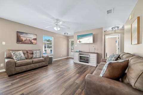 Welcome to Coastal Serenity!