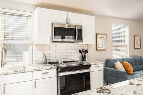 #StayInMyDistrict #BookDirect