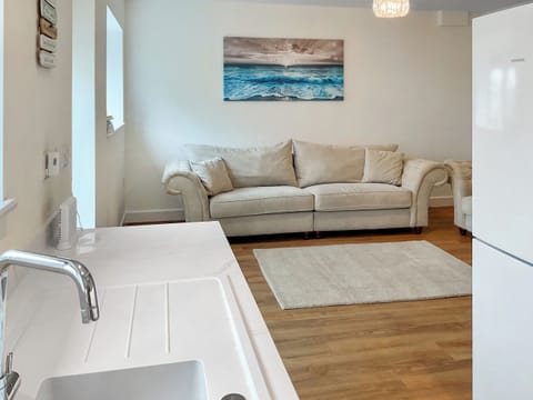 Open plan living space | White Sands Cottage, Weymouth