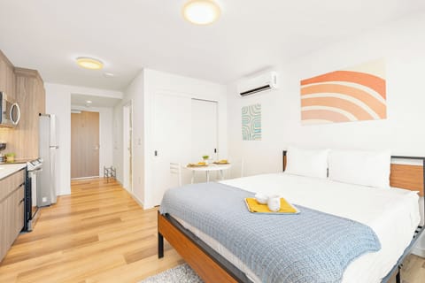 Cozy, well-designed studio