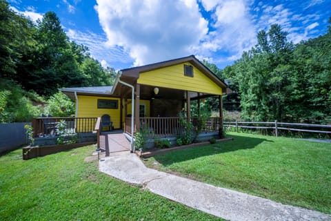 Outside Dragon's Lair