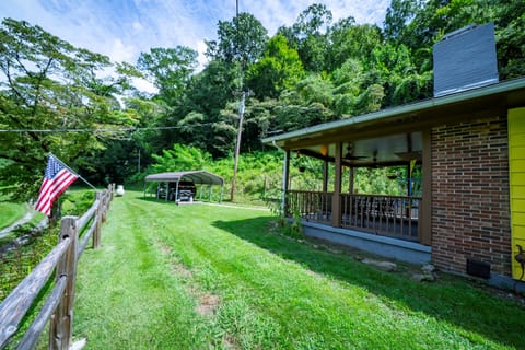 Outside Dragon's Lair