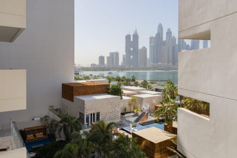 Luxurious Sea View Apt at FIVE Palm Jumeirah Apartment in Dubai