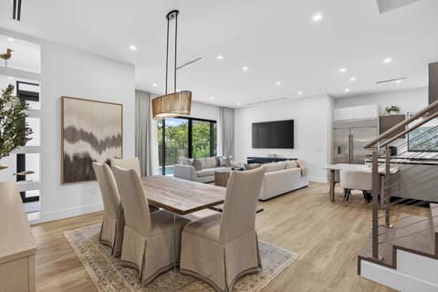 Dining table with seating for 6 