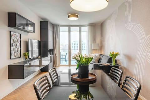 Dinning area in the sitting room.