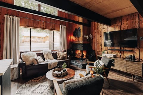 Welcome to The Firefly!  Your Luxury cabin getaway.
