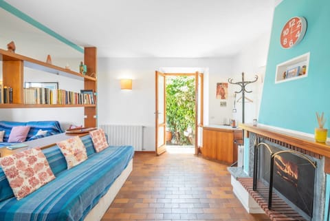 Domu de Zita in Poggio Apartment in Tuscany