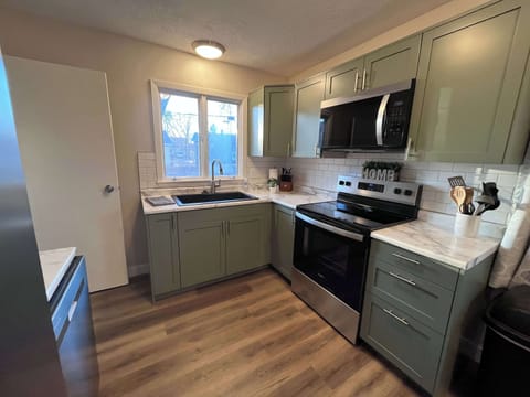 Fully Stocked Kitchen