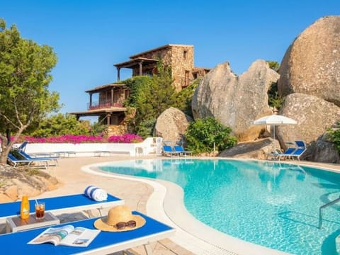 Resort, Swimming Pool, Outdoor Furniture, Umbrella, Eco Hotel, Estate, Hotel, Villa, Leisure, Hacienda