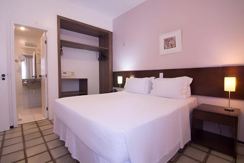 Unwind in a crisp, quiet room with ensuite access.